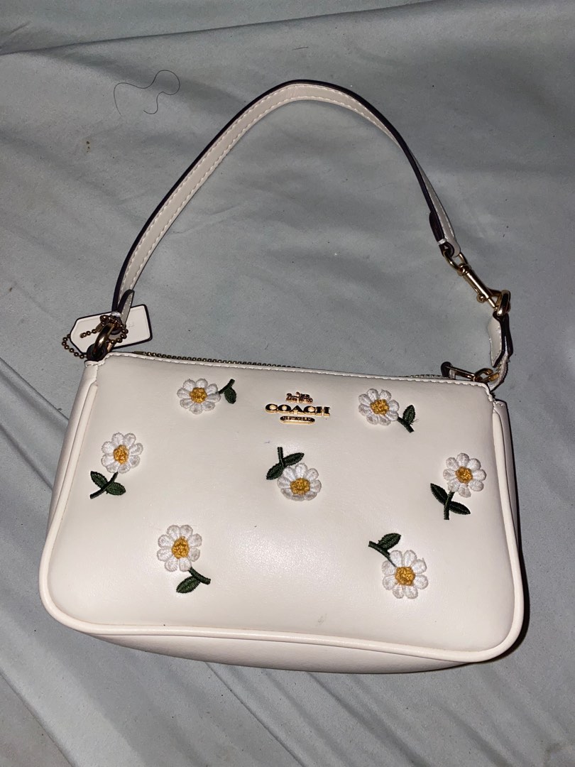coach nolita 19 daisy embroidery bag on Carousell