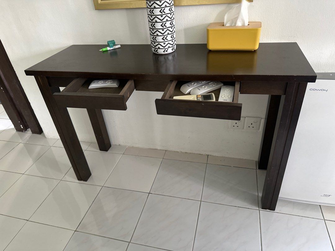 CONSOLE TABLE (Category: Shelves, Cabinets & Racks) located in Kuala Lumpur. Submitted by MH_Pre_Loved_Store (Listing ID 1009415336, Image 2). Description: CONSOLE TABLE CONDITION TIP TOP BELI DI VALENCIA FURNITURE DARK BROWN SOLID WOOD L - 4ft W - 1ft H - 3ft Nak clear rumah Selamat Membeli Harga Murah sangat Mari mari…. Terima Kasih.