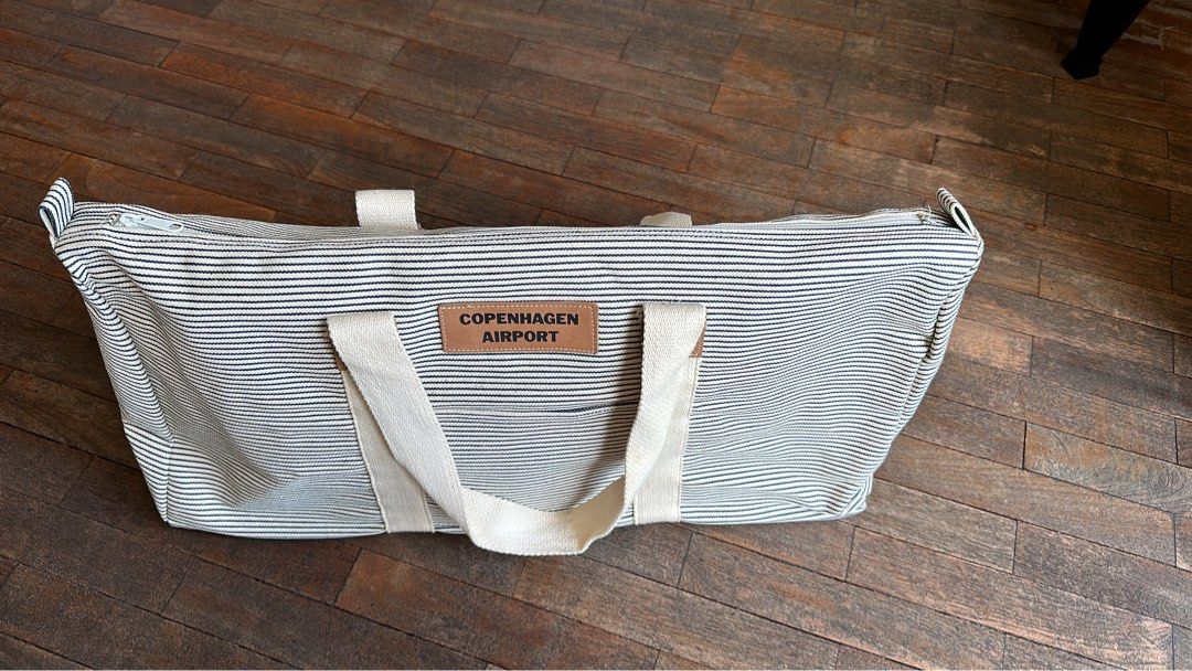 Longchamp copenhagen airport clearance