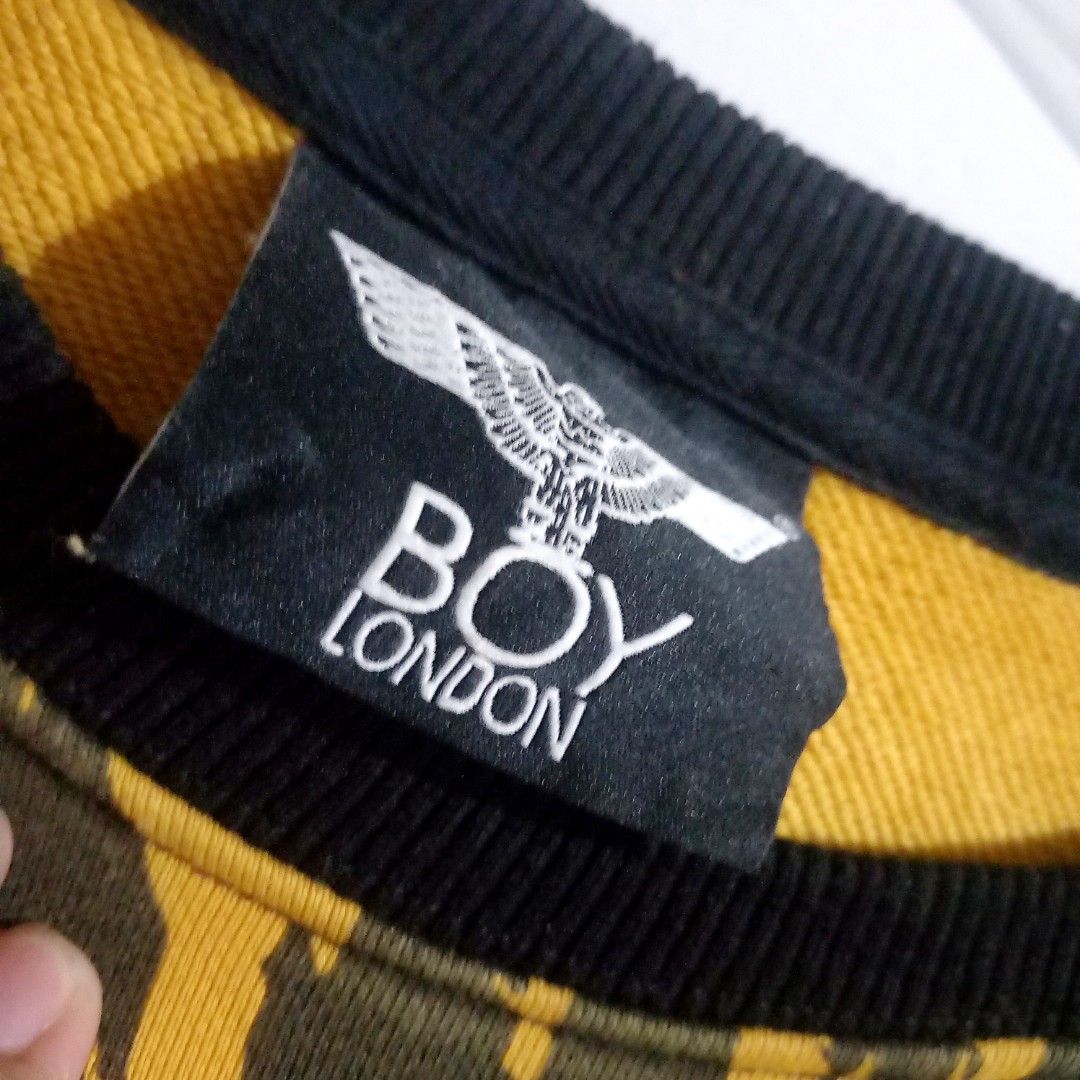 Crewneck Boy London Original on Carousell