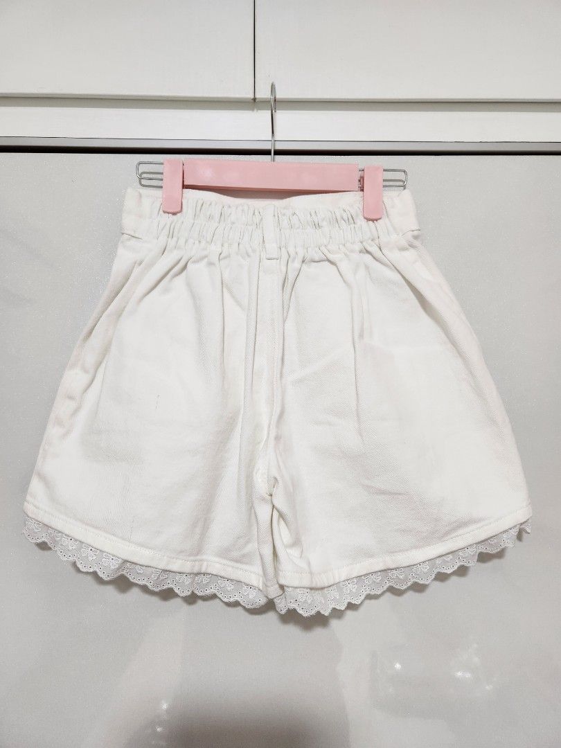 Cute white clearance jean shorts