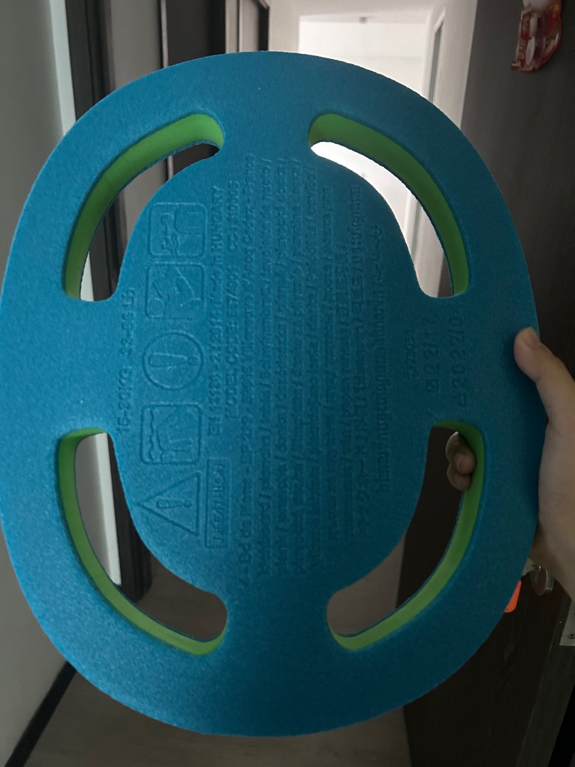 Decathlon swimming kickboard, Sports Equipment, Sports & Games, Water