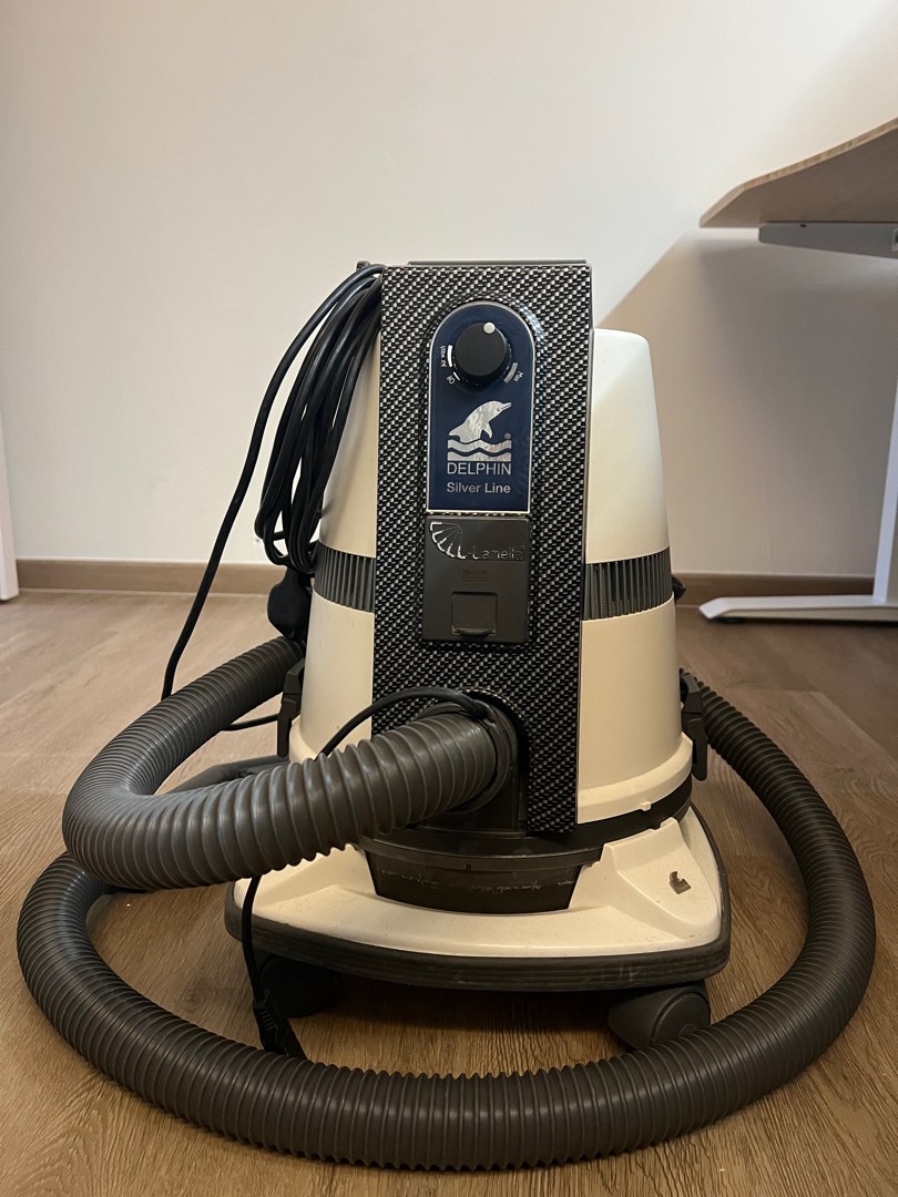 Delphin Vacuum Cleaner, TV & Home Appliances, Vacuum Cleaner