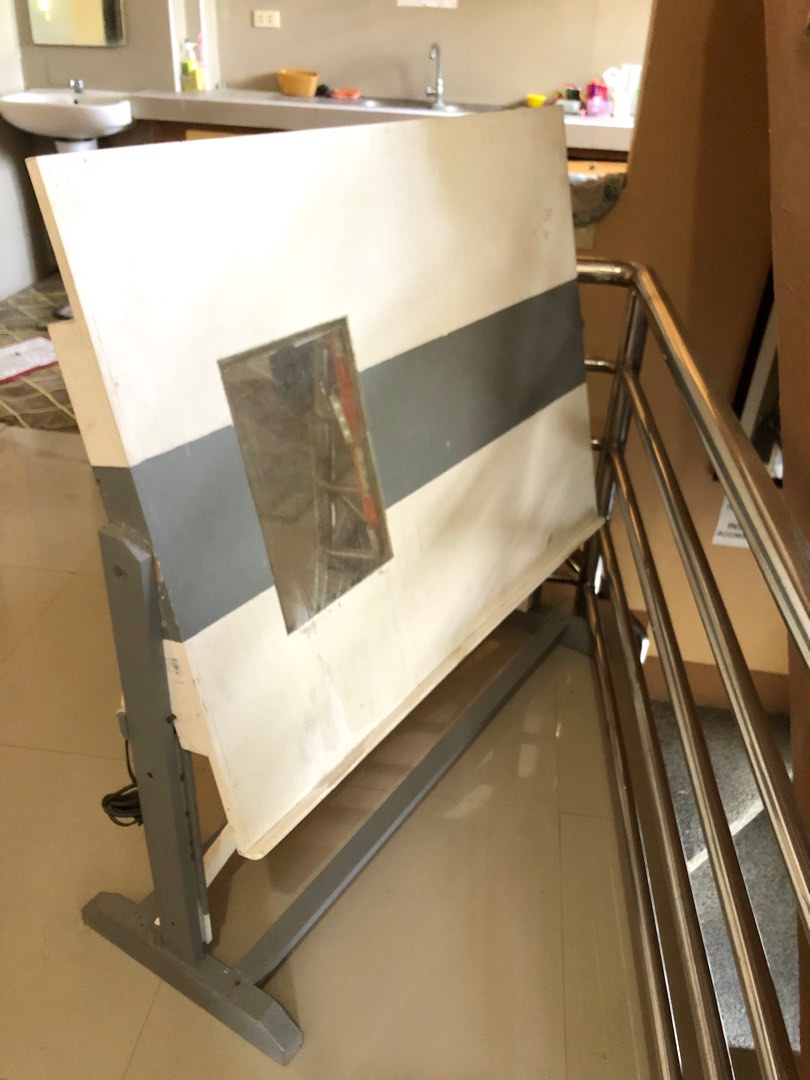 Drafting/Drawing Table on Carousell