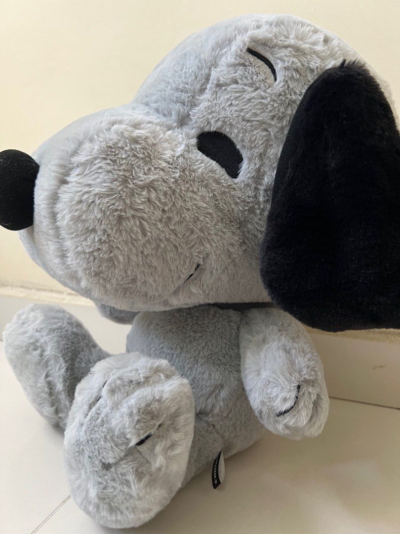 Extra large discount snoopy stuffed animal