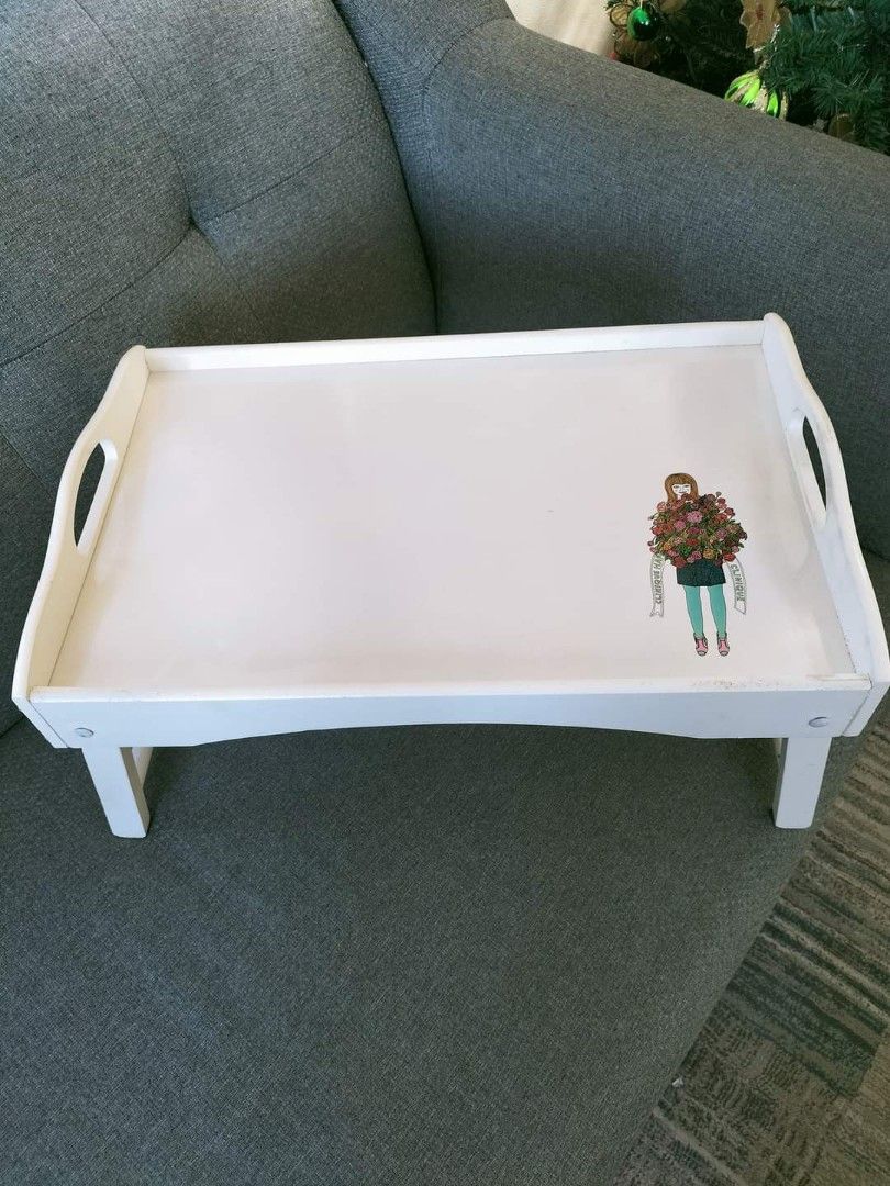 Foldable Bed Table (Category: Other Home Furniture) located in Mandaluyong City. Submitted by mariareginadizon31 (Listing ID 1237918410, Image 3). Description: Bed table.
