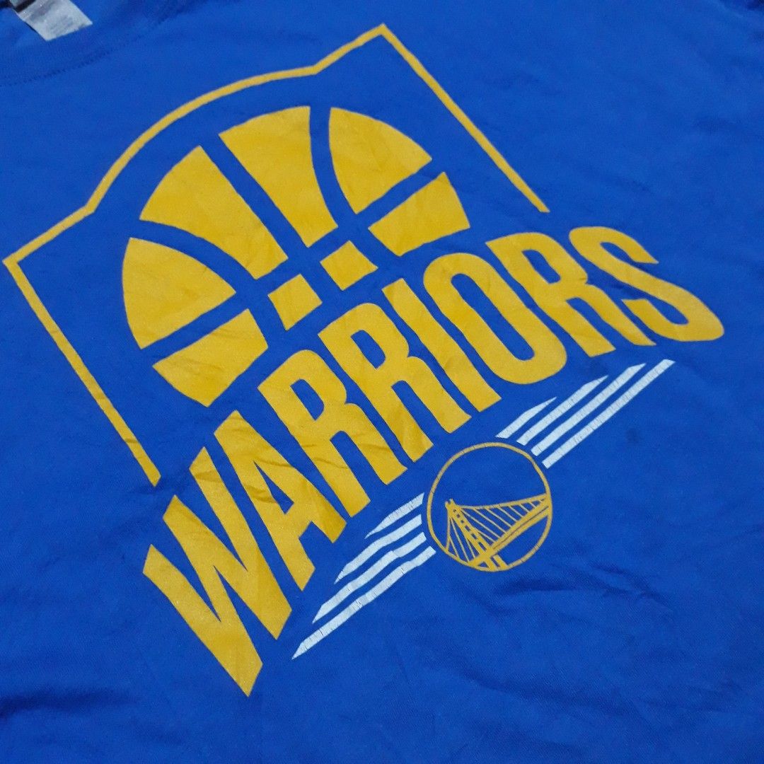 GOLDEN STATE WARRIORS SHIRT (Category: Tshirts & Polo Shirts ) located in Bacoor. Submitted by cavithrifts (Listing ID 1237999710, Image 2). Description: GOLDEN STATE WARRIORS SHIRT SIZE XL 24 WIDTH | 29 LENGTH GOOD CONDITION PM FOR MORE INFO..