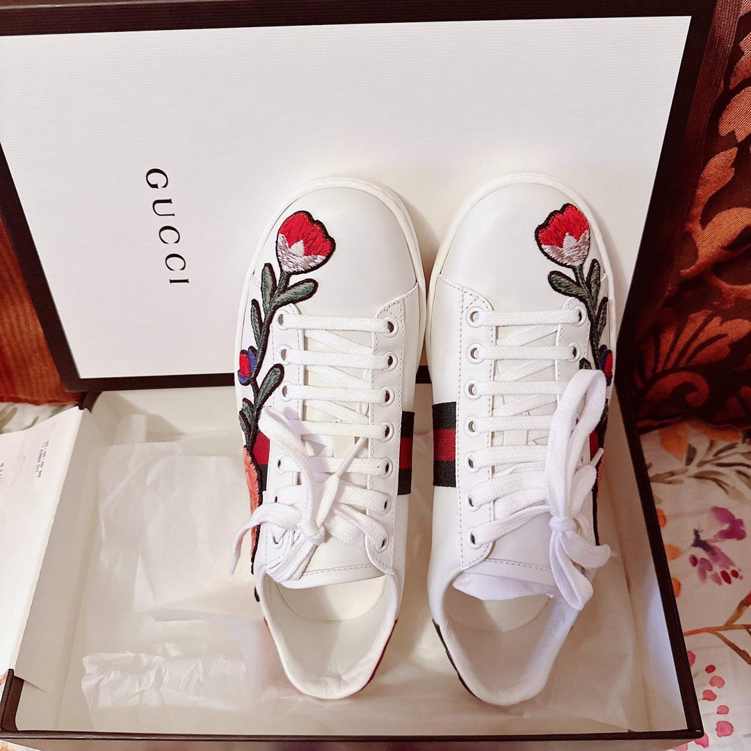 Gucci Dog Sneaker Limited Edition, Luxury, Sneakers & Footwear on Carousell