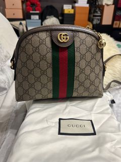 (Category: ) located in . Submitted by bekindluxury (Listing ID 1237985904, Image 1). Description: .