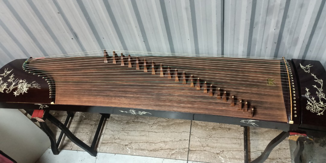 Guzheng instrument, Audio, Other Audio Equipment on Carousell