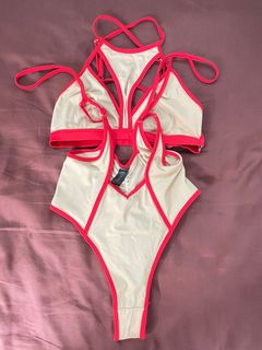 （分類：）位於 。 由 fitfinds 提交（商品編號 1237879494，圖片 1）。簡介： 。