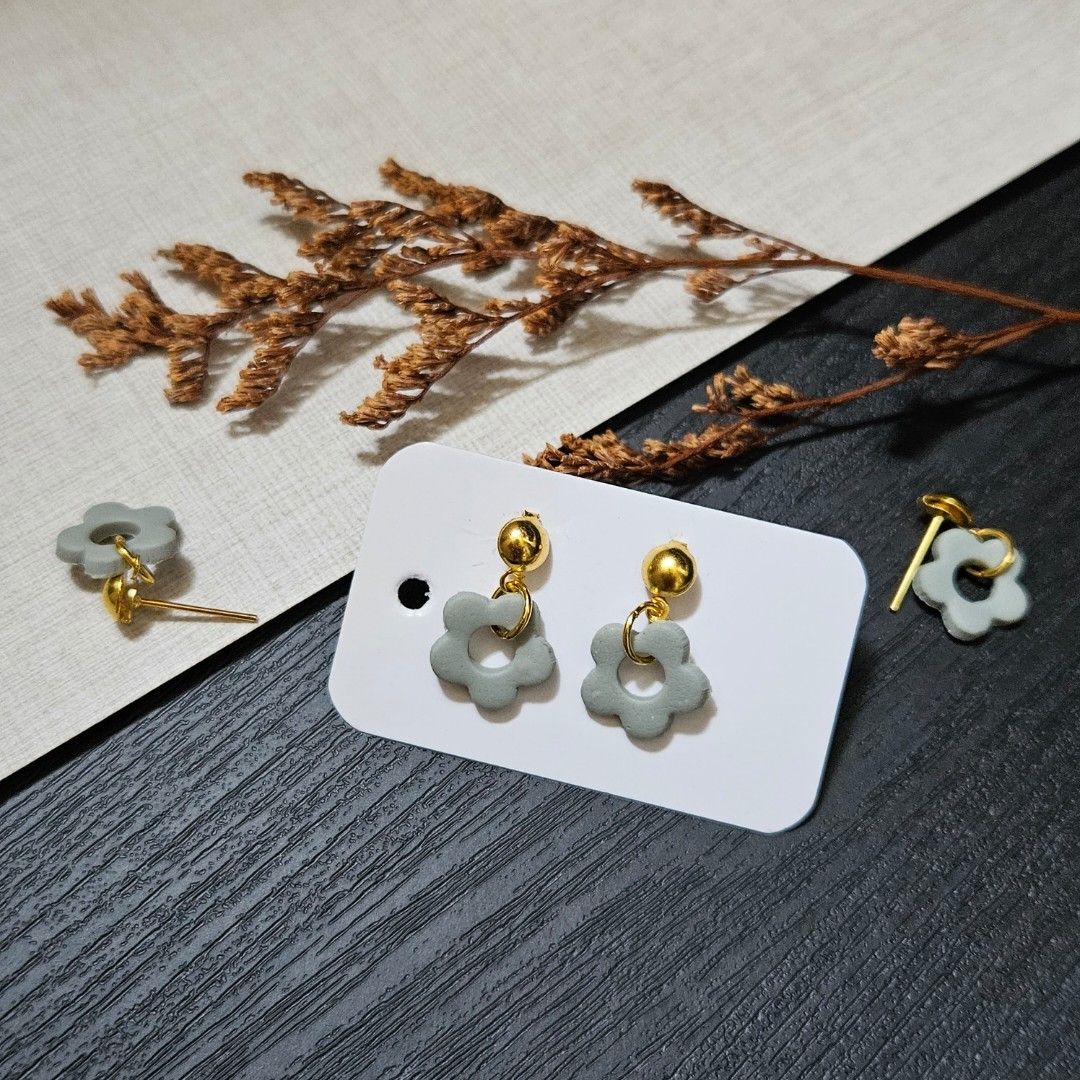 Cute post clearance earrings