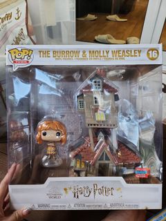 Funko Pop Town Harry Potter The Burrow & Molly Weasley 2020 Fall Convention  #16