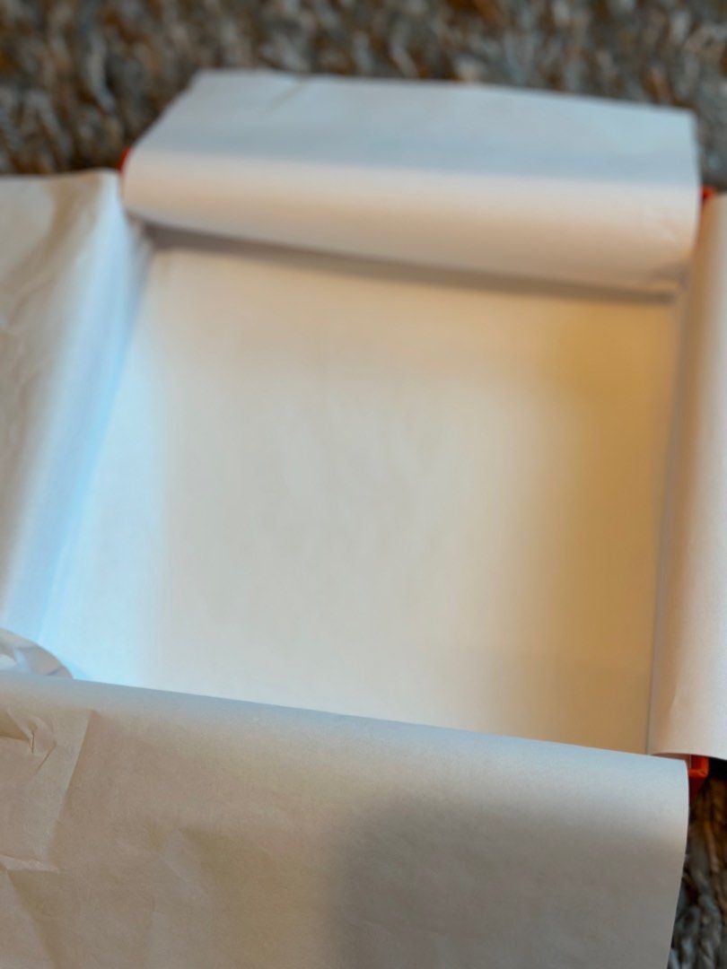 Hermes Boxes （分類：手袋及銀包）位於 Hong Kong。 由 jr8808 提交（商品編號 1237985943，圖片 3）。簡介： Hermes Boxes - Women Belt Box HKD50 Each Box Size : W20cm x L20cm x H4.5cm 內附雪梨紙 意大利HERMES買女裝皮帶的盒。