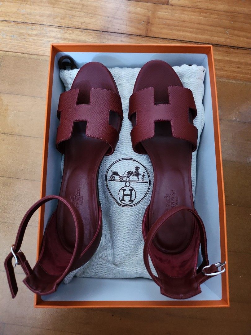 Maroon wedges clearance