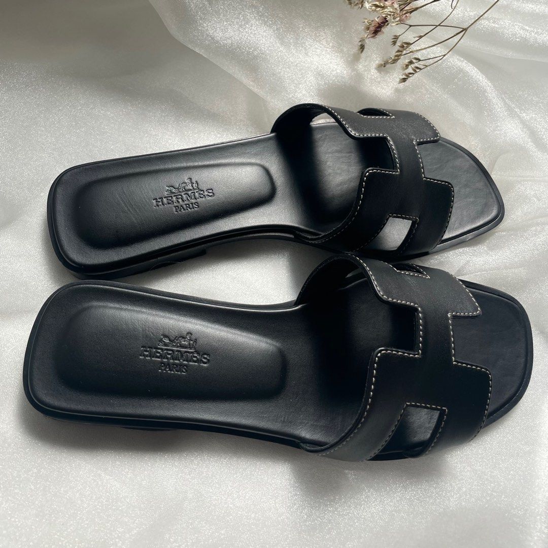Hermès Chypre Sandals Suede (Vert D'eau) – The Luxury Shopper