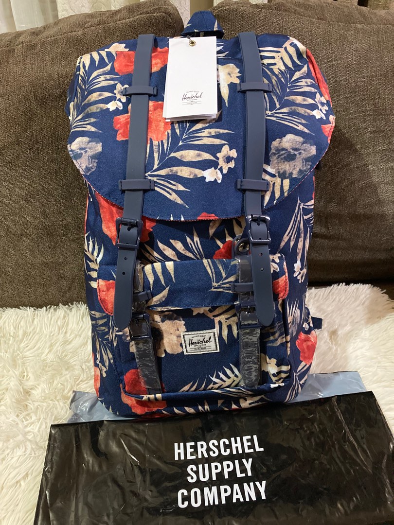 Herschel little america deals peacoat floria