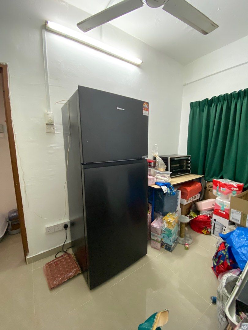 Hisense 420L Fridge, TV & Home Appliances, Kitchen Appliances, Refrigerators & Freezers on Carousell