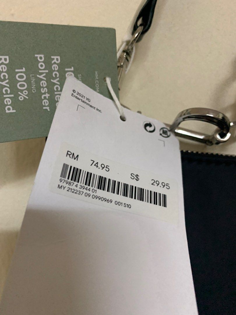 H&m x blackpink shoulder bag, Women's Fashion, Bags & Wallets, Shoulder Bags on Carousell