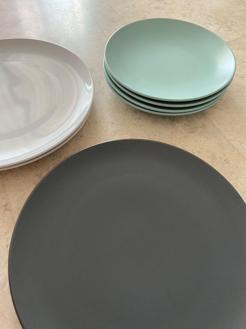 [Ikea] Simple plate set, Furniture & Home Living, Kitchenware ...