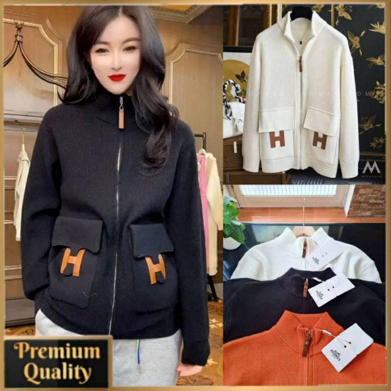 Jaket knit logo