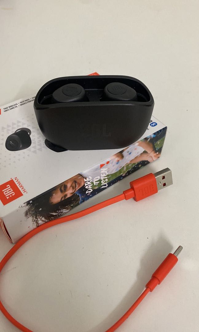 Fake jbl on sale earbuds