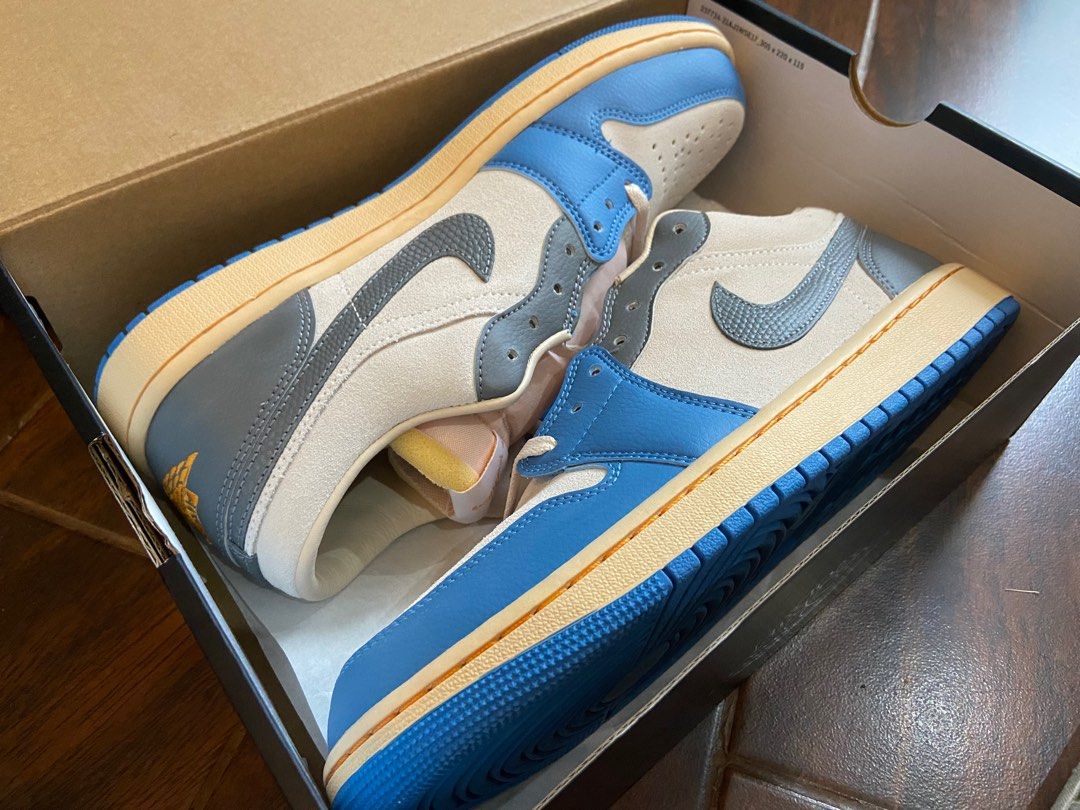 Jordan 1 low tokyo (Category: Sneakers) located in Pasig City. Submitted by manuelking (Listing ID 1234447893, Image 2). Description: Bnds 10.5 7,500.