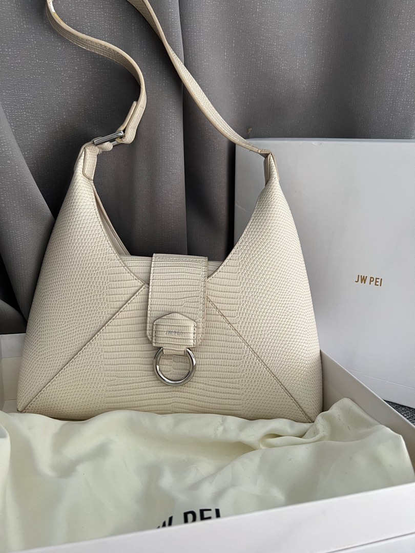 JW PEI Stella Shoulder Bag, Barang Mewah, Tas & Dompet di Carousell