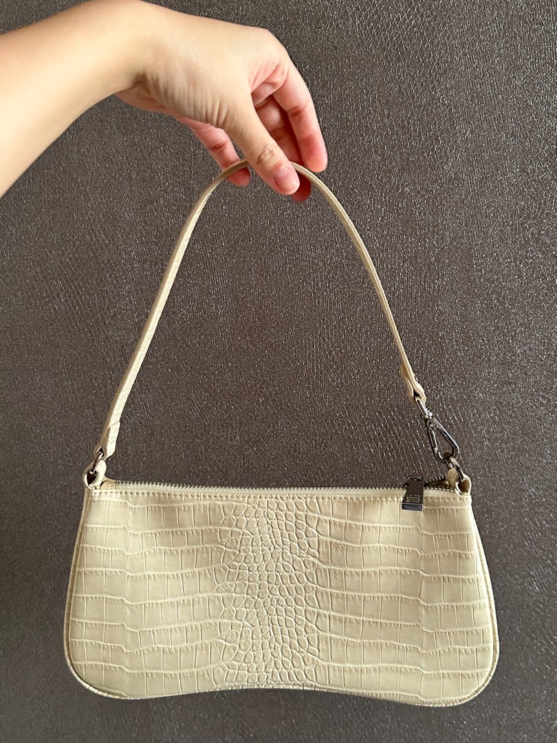 JWPEI Eva Shoulder Bag in Ivory Original 100 on Carousell