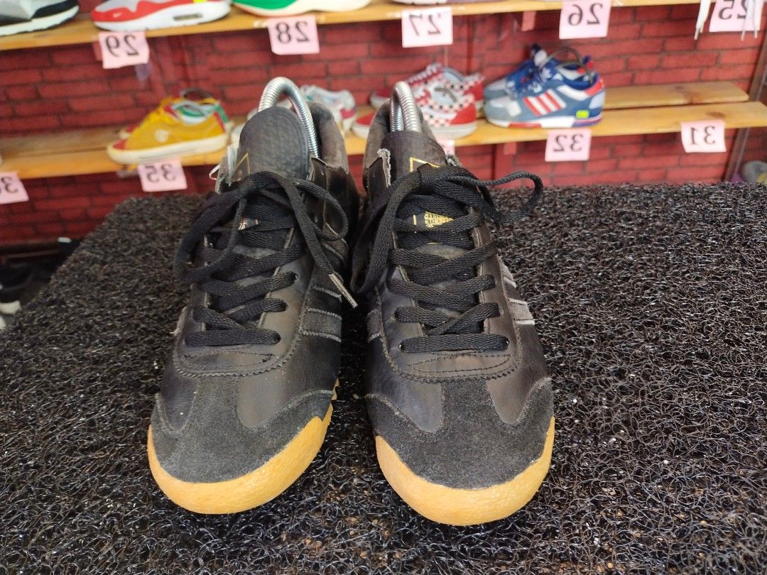 Adidas originals mens rom trainers black/white/gum new arrivals