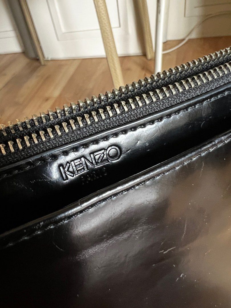 Pochette sales transparente kenzo
