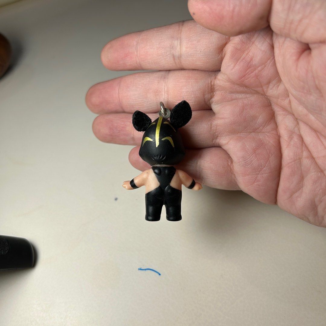 Kewpie keychain wrestler (Category: Character Goods) located in Davao. Submitted by out.with.the.old (Listing ID 1238054979, Image 2). Description: Condition 7/10.