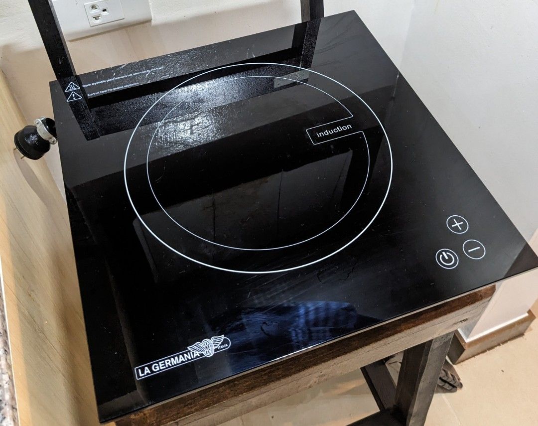 La Germania Induction Cooker, TV & Home Appliances, Kitchen Appliances, Cookers on Carousell