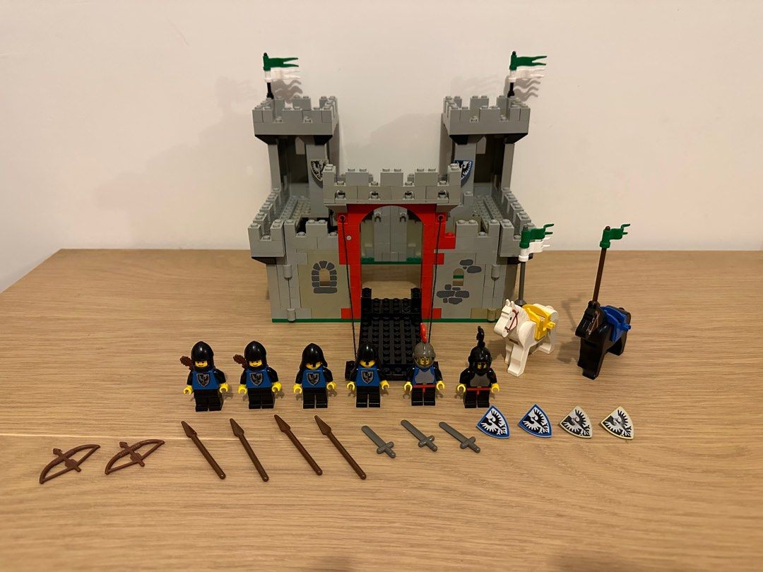 Lego 6073 Castle Black Falcon Knight's Castle 城堡黑鷹軍騎士城堡