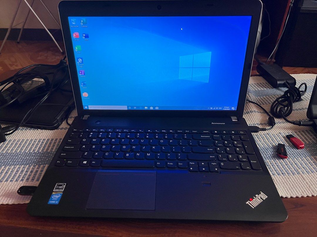 Lenovo laptop (Category: Laptops & Notebooks) located in Subic. Submitted by lesliecrisostomo6681 (Listing ID 1238022651, Image 2). Description: lenovo thinkpad e540 15.6inch Intel core i5 / 4th gen 8gb / 128gbssd Windows 10 ultimate with microsoft office Built-in Webcam, Mic With bluetooth built-in stereo speakers with Dolby Advanced Audio v2 technology Battery good condition With charger With warranty (Search model for more specs).