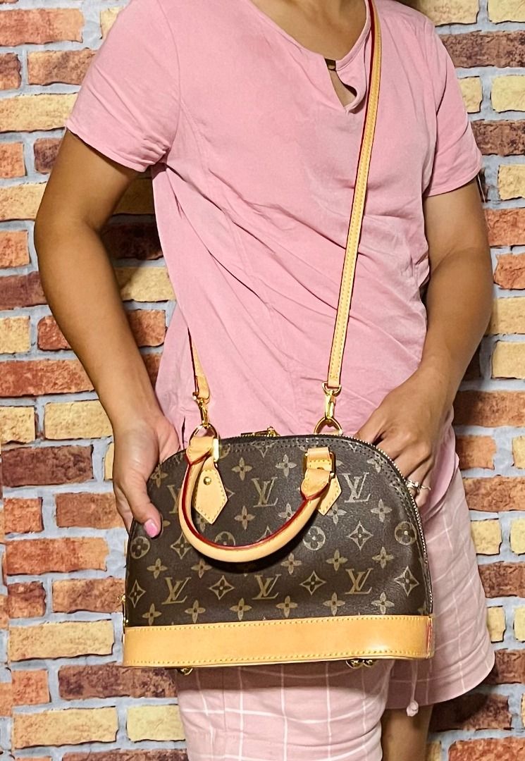 Used Louis Vuitton Alma BB monogram Canvas with strap dustbag clochette  lock and keys, Luxury, Bags & Wallets on Carousell