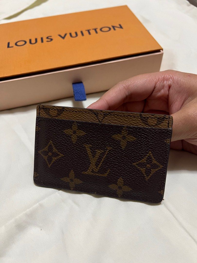 What Fits Inside Louis Vuitton Card Holder Reverse Monogram 