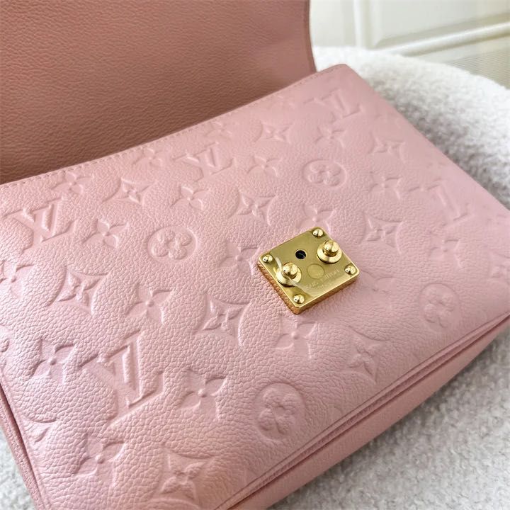 Louis Vuitton Pochette Métis Monogram Empreinte Pink GHW