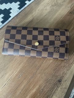 Louis Vuitton Victoria Wallet, Luxury, Bags & Wallets on Carousell