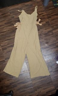 (Category: ) located in . Submitted by lovestore03 (Listing ID 1237962920, Image 1). Description: .
