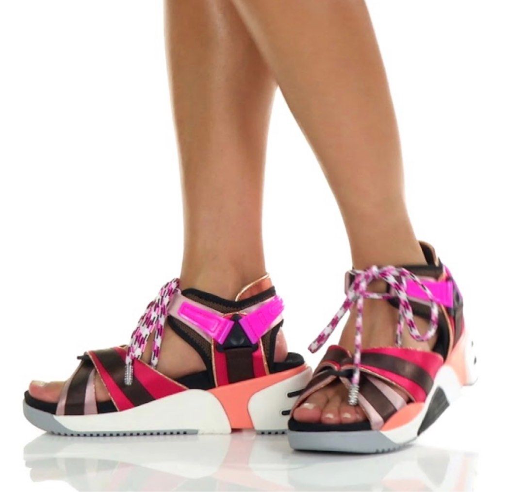 Somewhere discount sport sandal