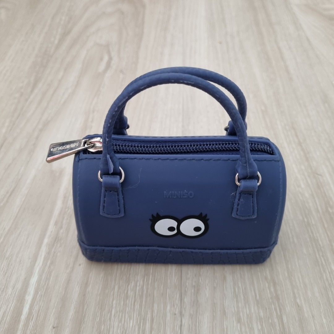Miniso coin sales pouch