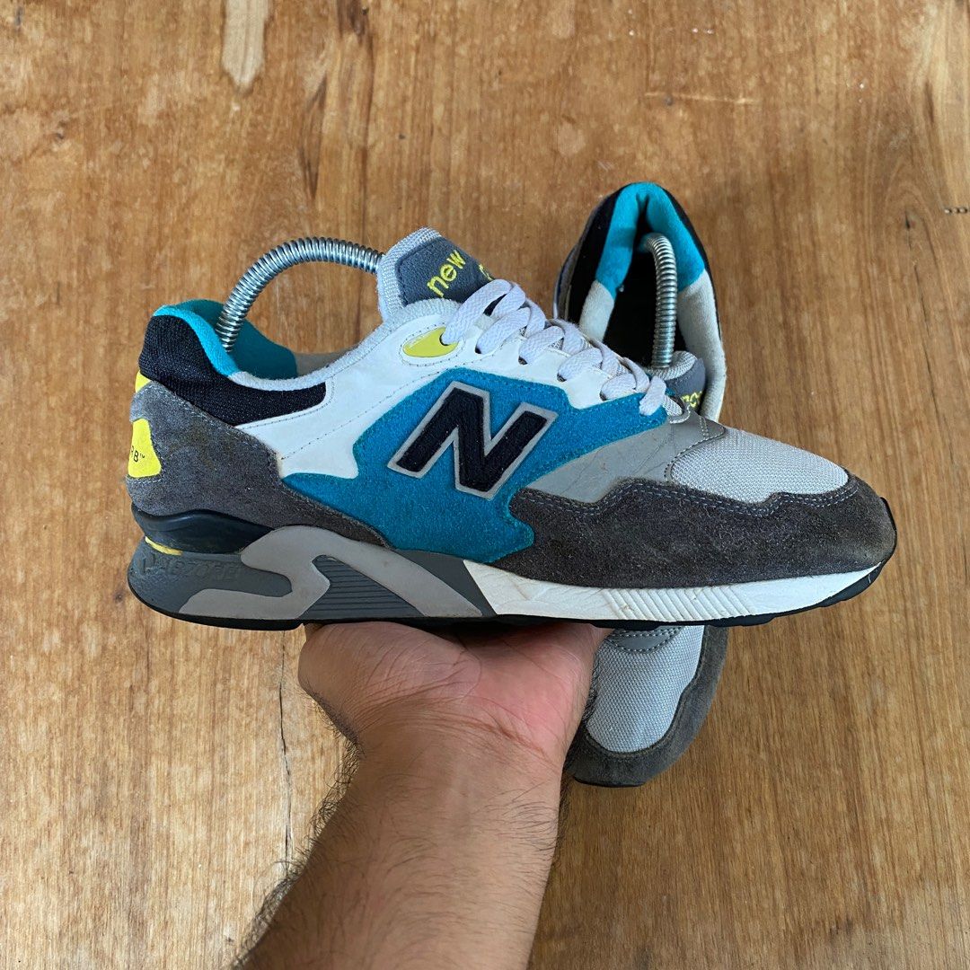 New balance 878