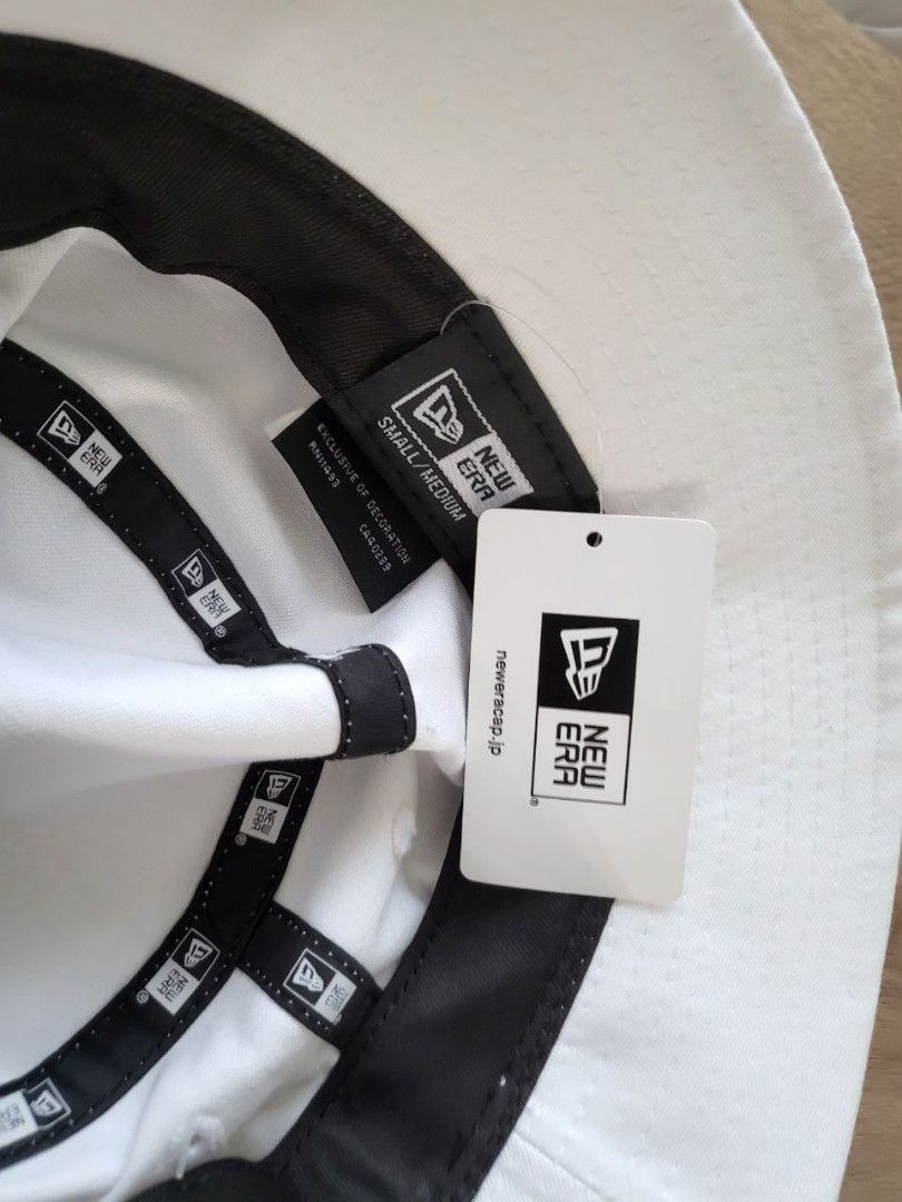 New era bucket hat, Men's Fashion, Watches & Accessories, Caps & Hats