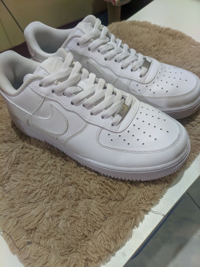 harga af1 triple white