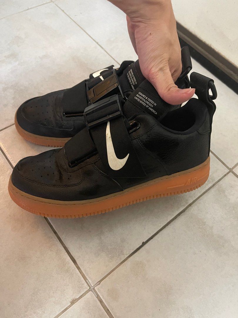 Air force 1 hotsell utility black gum