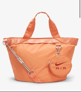 Nike One woman's training tote bag, Women's Fashion, Bags & Wallets, Tote  Bags on Carousell