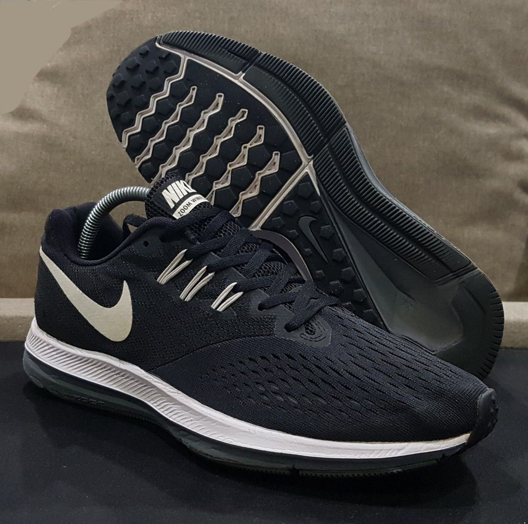 Nike air zoom winflo 4 running top