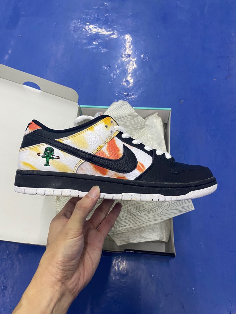 Nike dunk low tie dye top