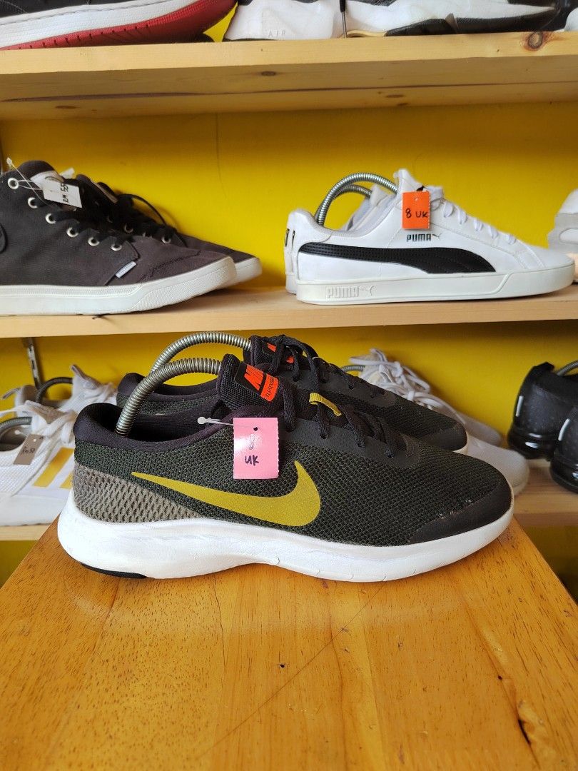 Nike factory store nlex shoes
